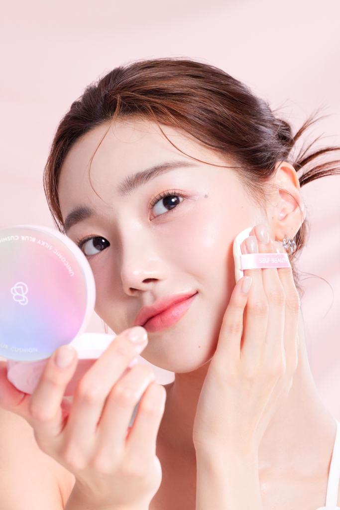 Cushion Dưỡng Ẩm UNICONIC Glow SPF50+, PA++++
